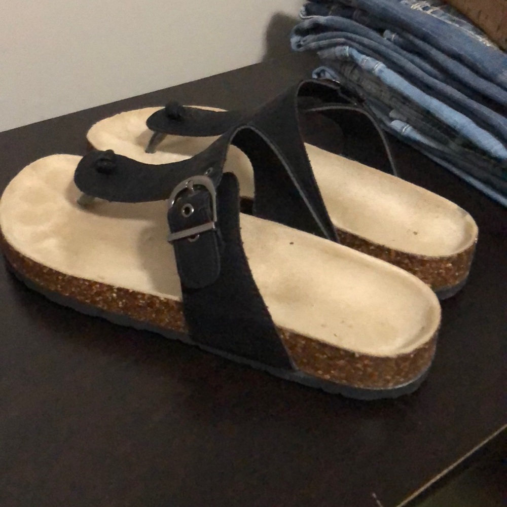 Womens 9.5 sandals